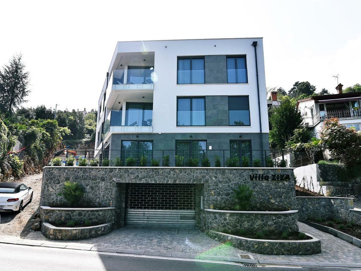 Apartments In Villa Ziza, Rooftop Swimming Pool โอปาติยา ภายนอก รูปภาพ