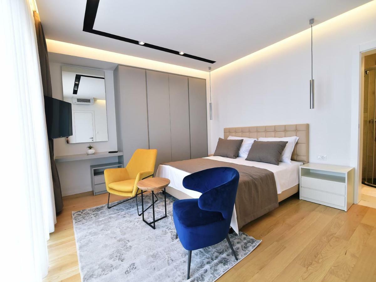 Apartments In Villa Ziza, Rooftop Swimming Pool โอปาติยา ภายนอก รูปภาพ